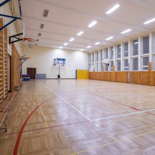 miejsce do nauki jazdy na rolkach Praga Płd - ul. Grochowska 346