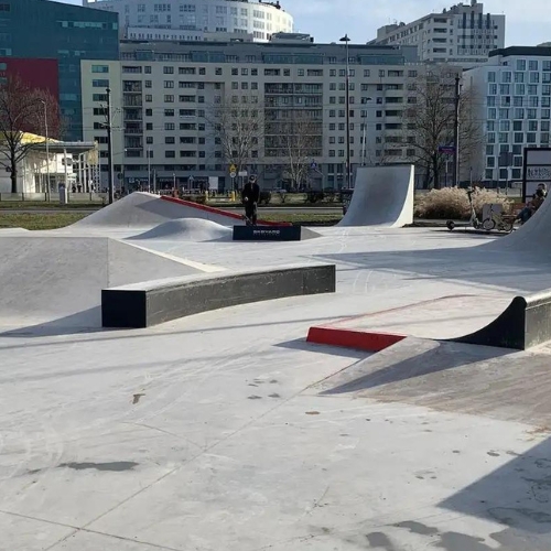 miejsce do nauki jazdy na rolkach Skatepark Wilanowska